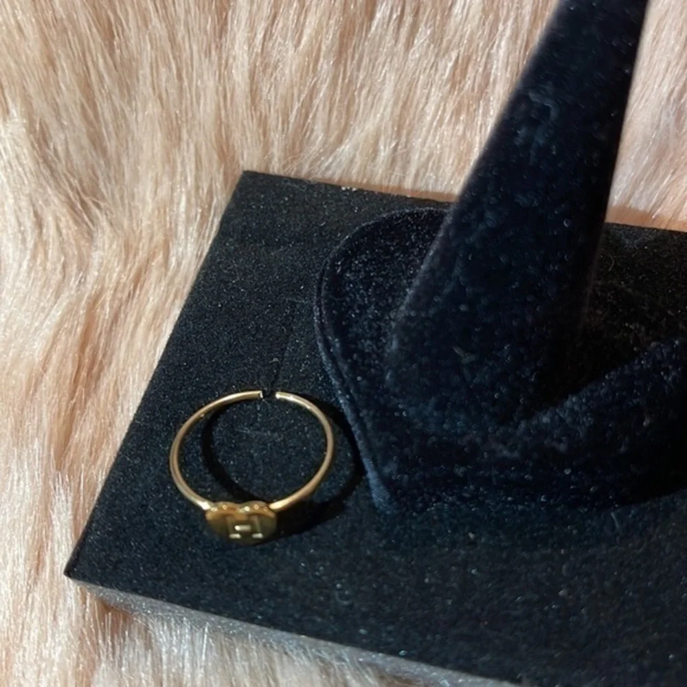 💖💍 H 💍 Personalized-Initial Heart Ring Stainless Steel‎ Gold Tone ADJUSTABL